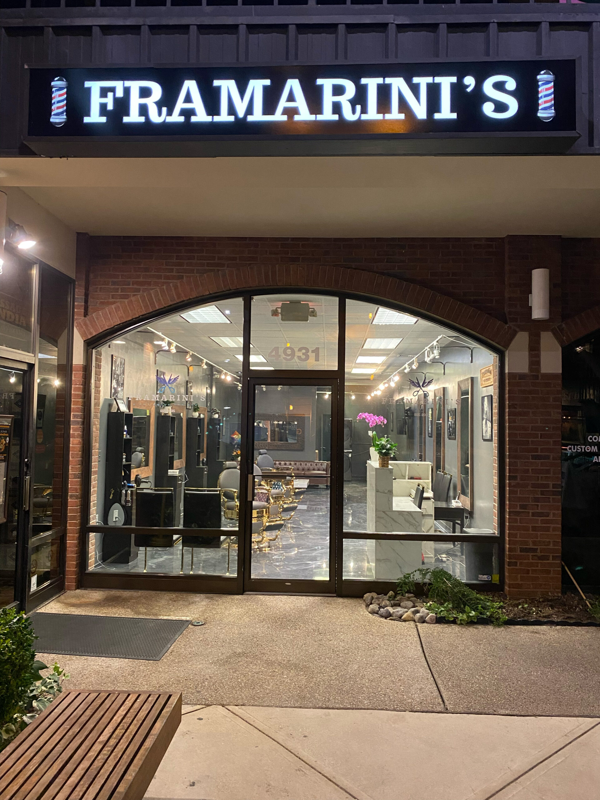 Framarini's at night